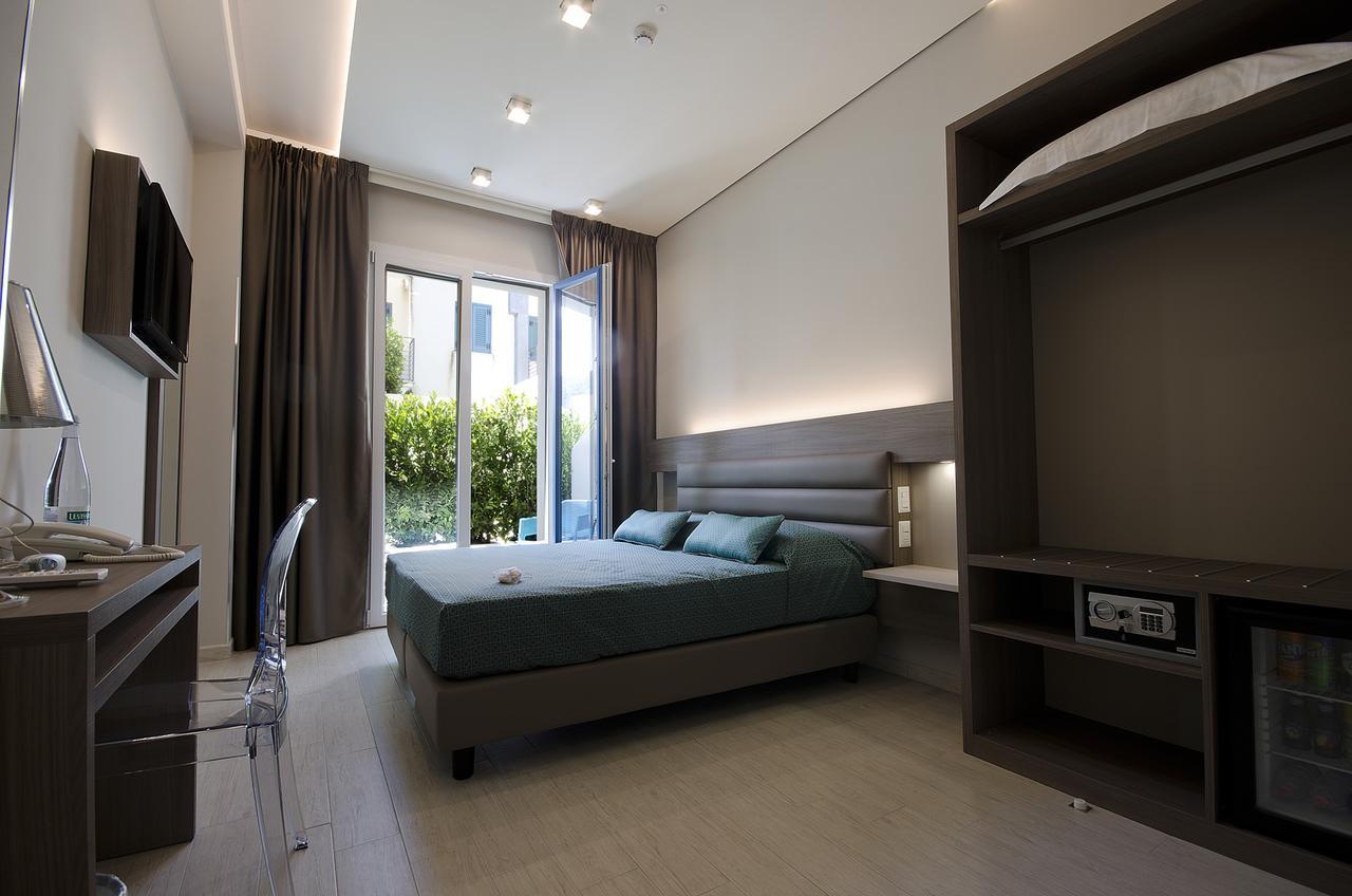 Hermes Hotel ซานวิโต โลคาโป ภายนอก รูปภาพ