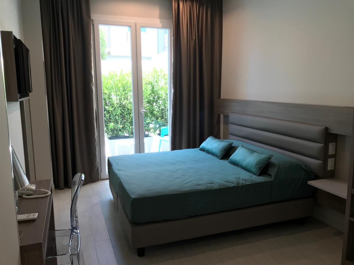 Hermes Hotel ซานวิโต โลคาโป ภายนอก รูปภาพ
