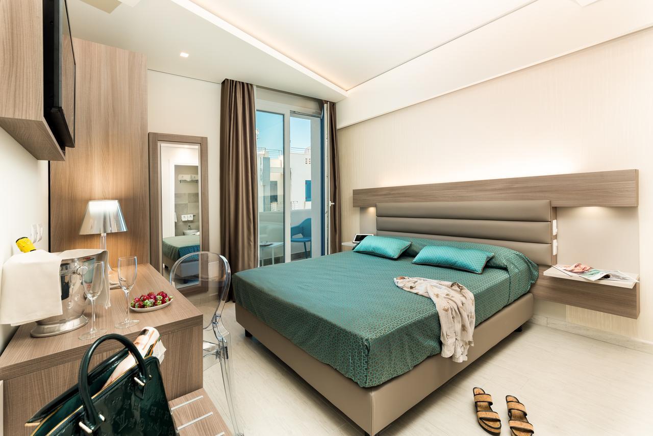 Hermes Hotel ซานวิโต โลคาโป ภายนอก รูปภาพ